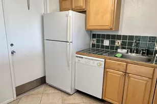 3000 N Palm Aire Dr, Pompano Beach, FL 33069 - Photo 14