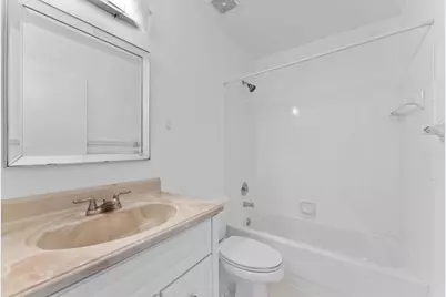 15350 NW 6th Court, Pembroke Pines, FL 33028 - Photo 24