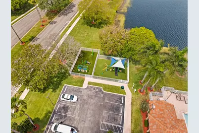 15350 NW 6th Court, Pembroke Pines, FL 33028 - Photo 42