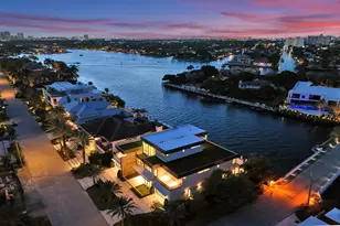 23 Isla Bahia Dr, Fort Lauderdale, FL 33316 - Photo 2