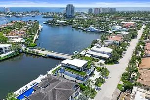 23 Isla Bahia Dr, Fort Lauderdale, FL 33316 - Photo 10