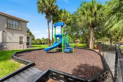196 Seminole Lakes Drive, Royal Palm Beach, FL 33411 - Photo 48