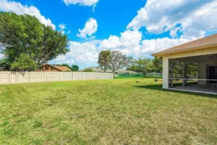 273 Ponce De Leon St, Royal Palm Beach, FL 33411 - Photo 30