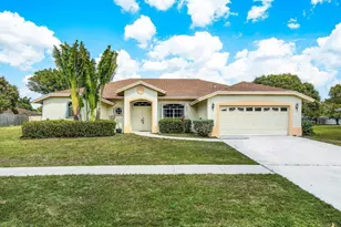 273 Ponce De Leon St, Royal Palm Beach, FL 33411 - Photo 2