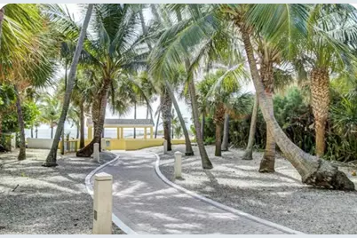 1800 E Terra Mar Drive, Lauderdale by the Sea, FL 33062 - Photo 30