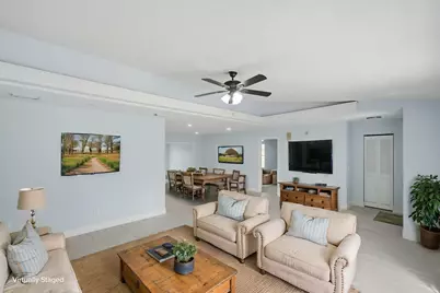 662 SE Essex Drive, Port Saint Lucie, FL 34984 - Photo 4
