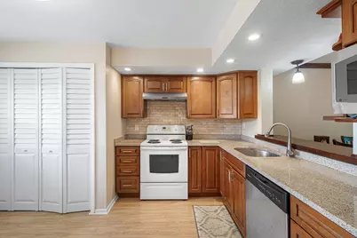 7610 NW 18th Street #102, Margate, FL 33063 - Photo 10