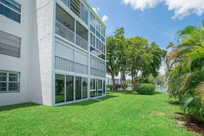 7610 NW 18th Street #102, Margate, FL 33063 - Photo 32