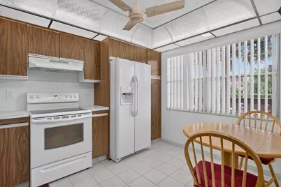 2201 Lucaya Bend #M2, Coconut Creek, FL 33066 - Photo 4