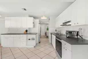 4761 NE 2nd Terrace, Oakland Park, FL 33334 - Photo 12