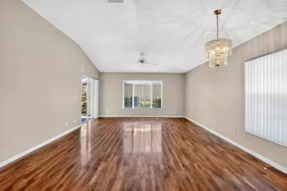 8410 Cargill Point Point, West Palm Beach, FL 33411 - Photo 8