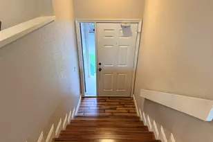 21 Lexington Ln W, Palm Beach Gardens, FL 33418 - Photo 6