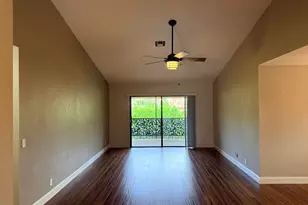 21 Lexington Ln W, Palm Beach Gardens, FL 33418 - Photo 20