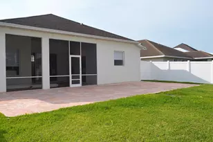 880 NW Waterlily Pl, Jensen Beach, FL 34957 - Photo 12