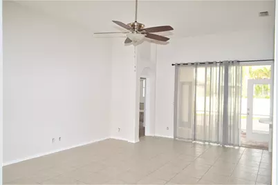 880 NW Waterlily Place, Jensen Beach, FL 34957 - Photo 4