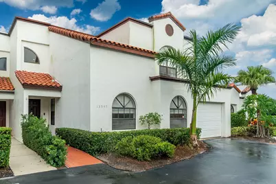 13547 Fountain View Boulevard, Wellington, FL 33414 - Photo 2