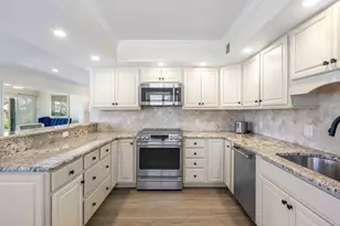 3721 Quail Ridge Dr N, Boynton Beach, FL 33436 - Photo 14