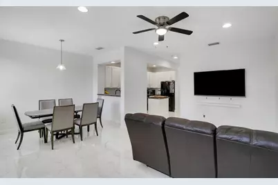 880 Millbrae Court #3, West Palm Beach, FL 33401 - Photo 4