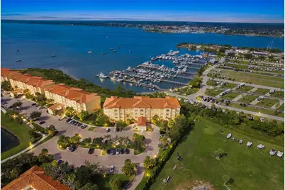 34 Harbour Isle Drive W #PH05, Fort Pierce, FL 34949 - Photo 2