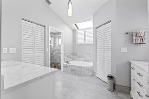 8486 Heather Pl, Boynton Beach, FL 33472 - Photo 12