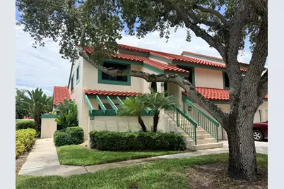 24 Lexington Lane W #A, Palm Beach Gardens, FL 33418 - Photo 2