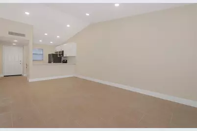 9951 Nob Hill Place #9951, Sunrise, FL 33351 - Photo 2