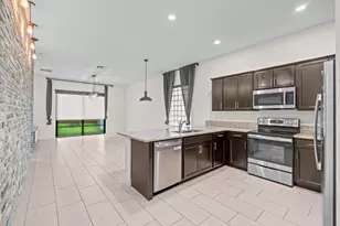 4339 Buena Tara Dr, West Palm Beach, FL 33413 - Photo 16