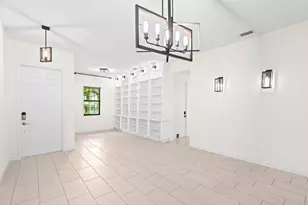 4339 Buena Tara Dr, West Palm Beach, FL 33413 - Photo 4