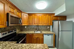 3662 SW 59th Ave, Davie, FL 33314 - Photo 6