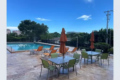 1000 Spanish River Road #2P, Boca Raton, FL 33432 - Photo 12