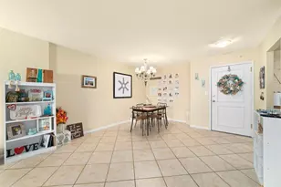 1000 Spanish River Rd, Boca Raton, FL 33432 - Photo 8