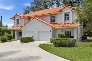 13533 Fountain View Blvd, Wellington, FL 33414 - Photo 1