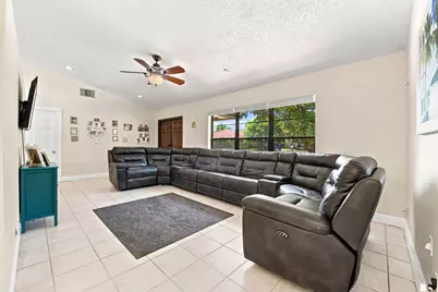 6013 NW 47th Place, Coral Springs, FL 33067 - Photo 8
