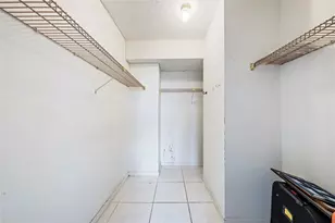 600 Three Islands Boulevard, Hallandale Beach, FL 33009 - Photo 16