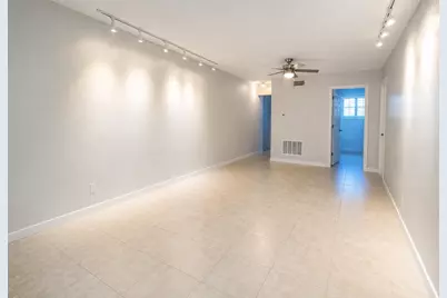 1900 NE 8th Court #204, Fort Lauderdale, FL 33304 - Photo 6