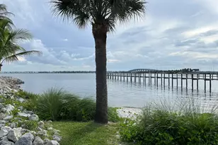 4044 NE Breakwater Dr, Jensen Beach, FL 34957 - Photo 26