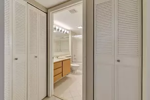 2101 Marina Isle Way, Jupiter, FL 33477 - Photo 18