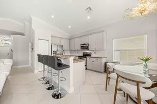 3526 Old Lighthouse Cir, Wellington, FL 33414 - Photo 4