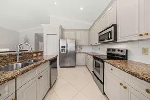 3526 Old Lighthouse Cir, Wellington, FL 33414 - Photo 6