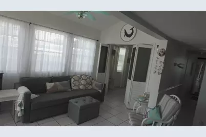 2773 NW 29th Place, Oakland Park, FL 33311 - Photo 6