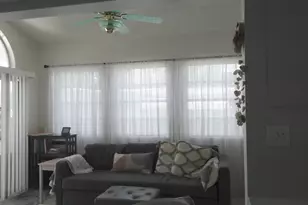 2773 NW 29th Pl, Oakland Park, FL 33311 - Photo 6