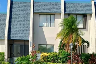 4426 Fountains Dr, Lake Worth, FL 33467 - Photo 2