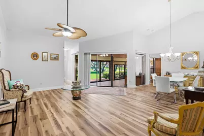 5887 Parkwalk Circle W, Boynton Beach, FL 33472 - Photo 4