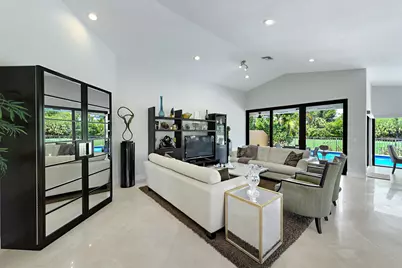 11204 Cloverleaf Circle, Boca Raton, FL 33428 - Photo 14