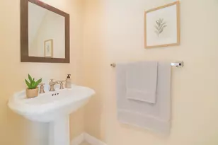 6410 N Dixie Hwy, Boca Raton, FL 33487 - Photo 6
