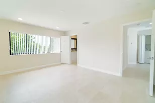 6410 N Dixie Hwy, Boca Raton, FL 33487 - Photo 8