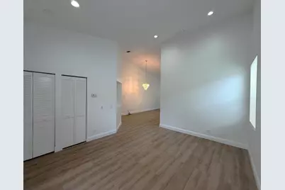 853 Sand Creek Circle, Weston, FL 33327 - Photo 24
