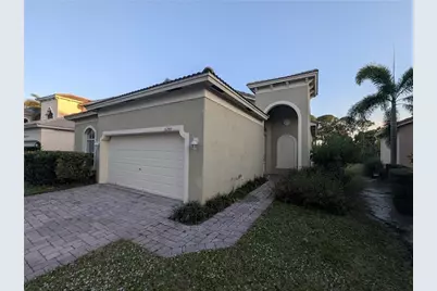6243 Arlington Way, Fort Pierce, FL 34951 - Photo 2