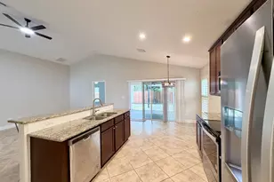 9553 Sea Spray Dr, Fort Pierce, FL 34945 - Photo 10