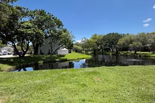 317 Georgian Park Dr, Jupiter, FL 33458 - Photo 14